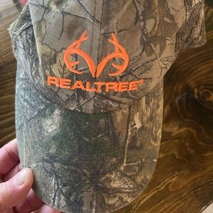 Real tree mens hat/ball cap.